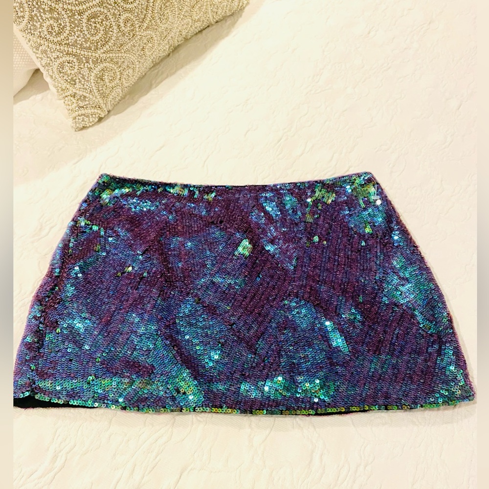 Y2 🧜‍♀️💜💚Armani Exchange sequin mini skirt NWT💚💜 - Picture 5 of 16